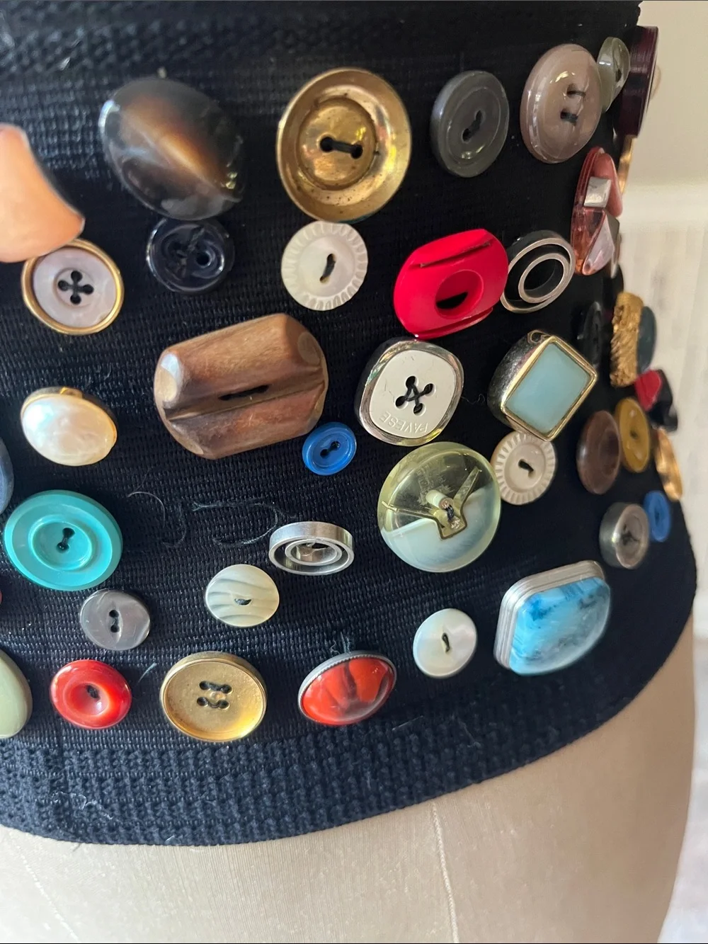 Vintage Black Elastic Waist Belt with Multicolor Button Accents